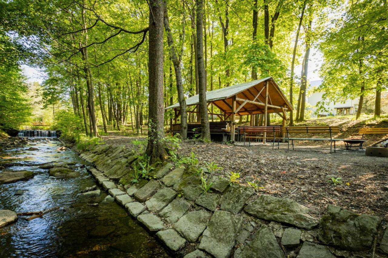 Liščí Mlýn Hotel Frenštát pod Radhoštěm Exterior foto